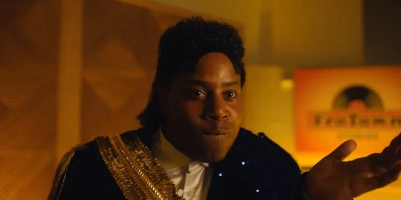 Todo Mundo em Pânico 6 ganha trailer irreverente com referência a “Michael” e promete satirizar o terror moderno